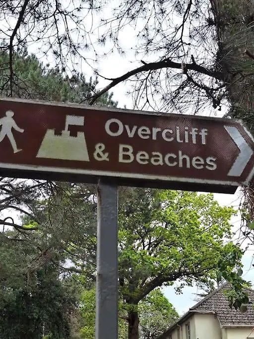 1 Bedroom Apartment In Bournemouth, Free Parking Regno Unito