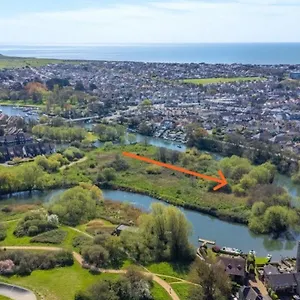 Holiday home Prime Location - House With Secure Garden, Bournemouth