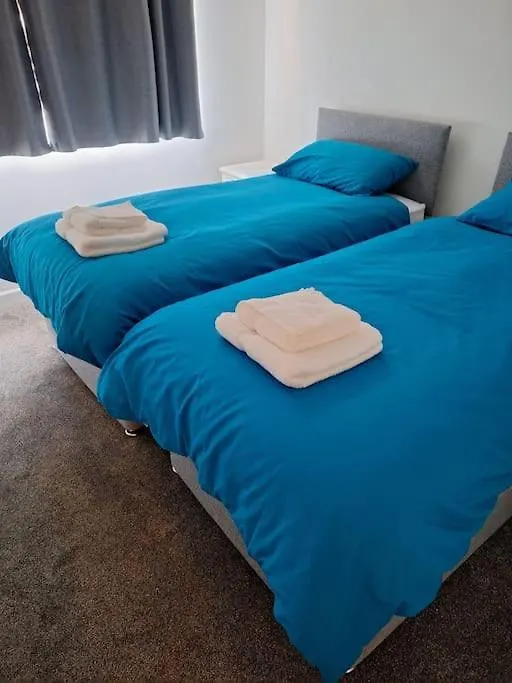 1 Bedroom Apartment In Bournemouth, Free Parking